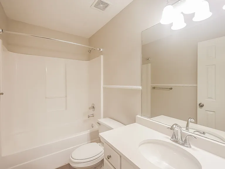 6064 Allen Pkwy E — Photo 15