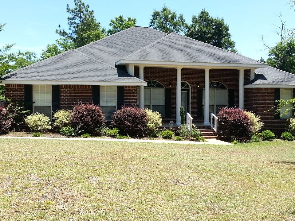 1st image of 9490 Lake Woods Dr