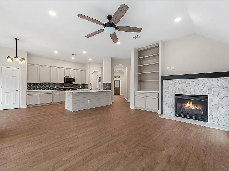 22 Wimberly Way