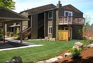 2nd image of 2880 Newton Pl