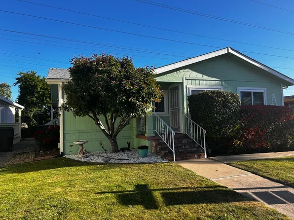 47 Hancock Dr, Roseville, CA 95678