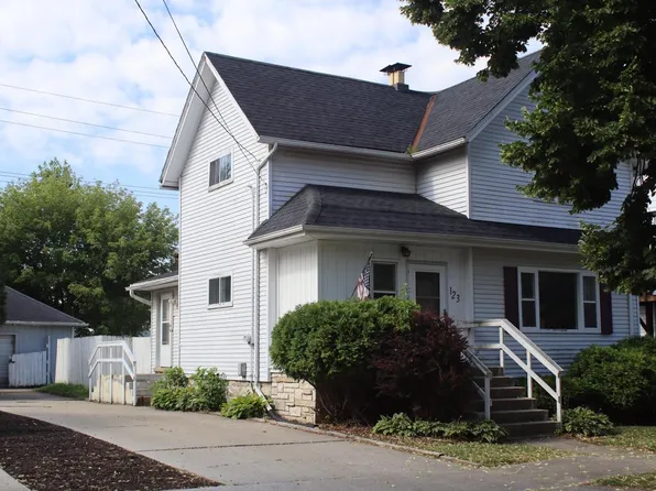 123 Cook STREET, Waukesha, WI 53186