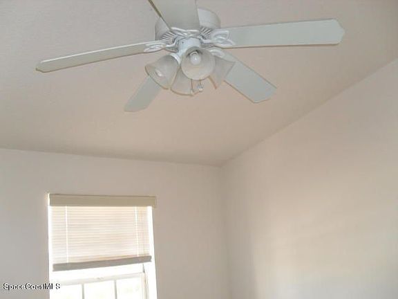 5th image of 175 Escambia Ln APT 707