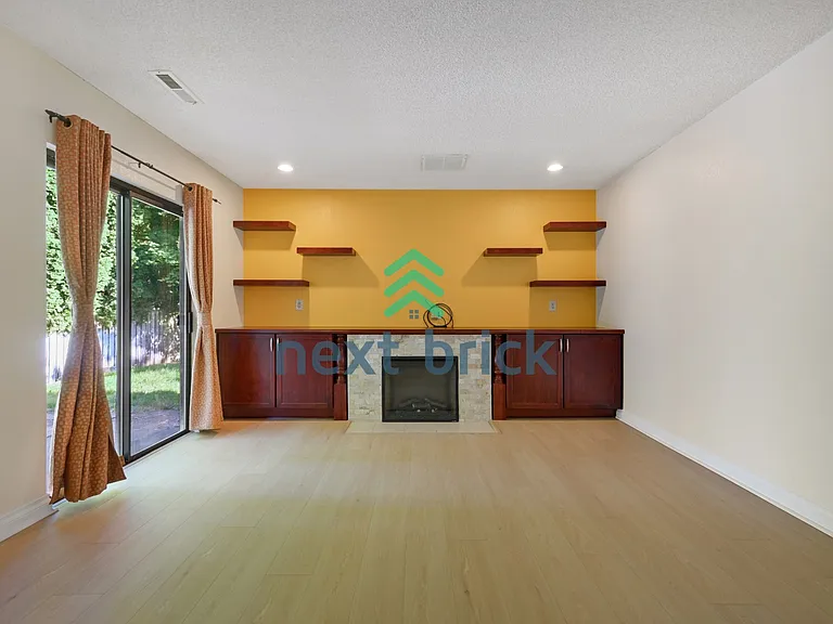 3554 173rd Ct NE — Photo 4