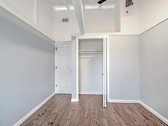 4th image of 1001 Beach Blvd