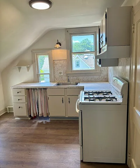 135 W Oakland Ave #TOP — Photo 3