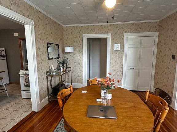 5th image of 35 Glover Ave #1