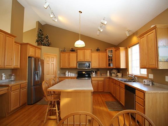 4th image of 1540 Sedge Ct