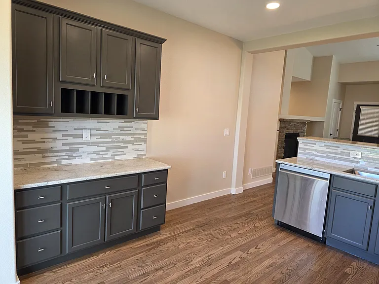 Kitchen/expanded storage