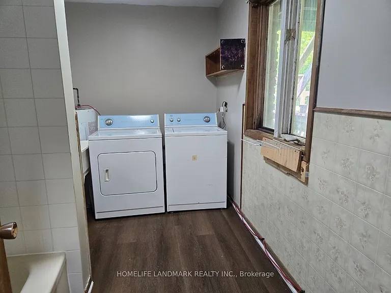 22 Centre St #1 — Photo 12