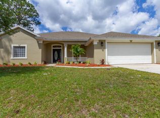 266 Maywood Ave NW, Palm Bay, FL 32907