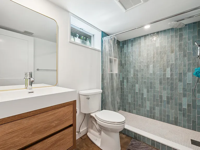 39 Lincoln St — Photo 11