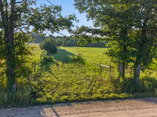 000 Woodhill Road, Buffalo, MO 65622