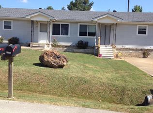 1433 County Road 302, Poplar Bluff, MO 63901
