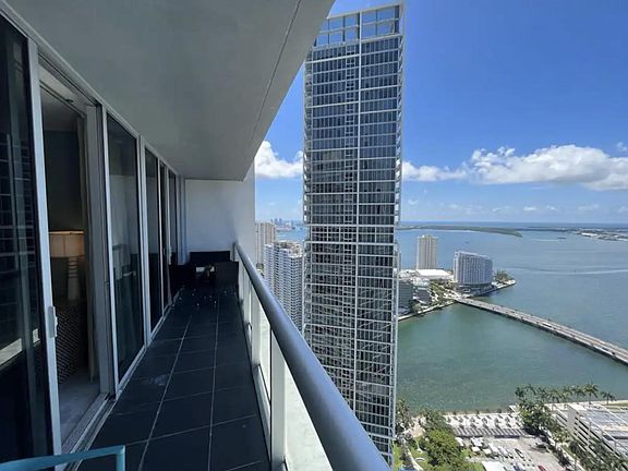 5th image of 485 Brickell Ave APT 4209
