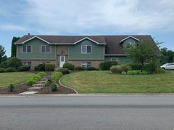 5th image of 110 Summerhill Dr