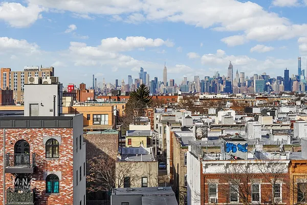 Rented by MNS | media 21