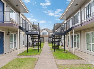 Plaza on Hammerly, Houston, TX 77055