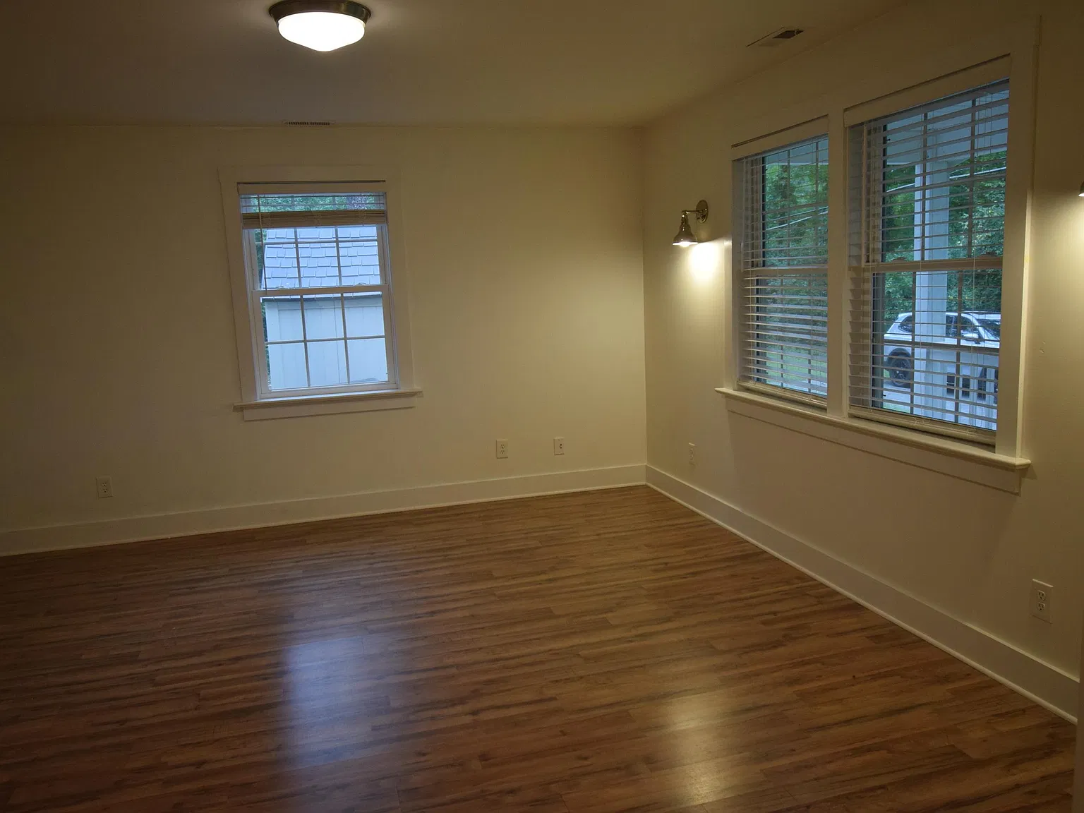 2 bed, 3.0 bath, 1312 sqft, $2,450 — Photo 4