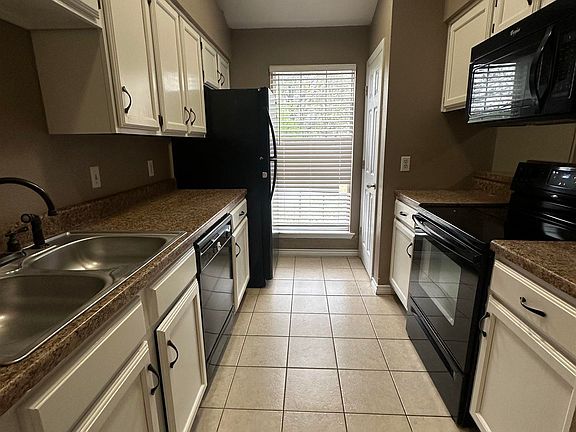 5th image of 5123 Ridgecrest Dr