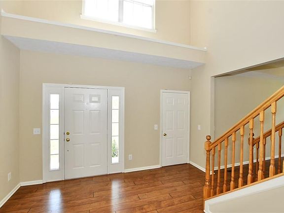 5th image of 6334 Kentstone Dr