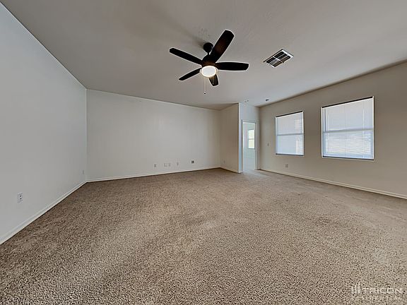4th image of 36960 W Capri Ave