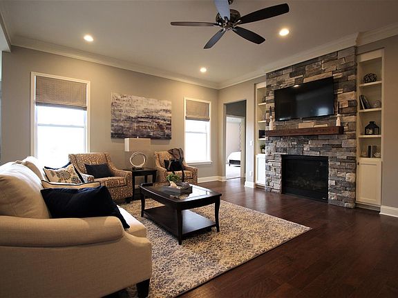 5th image of 53 Vista Ct