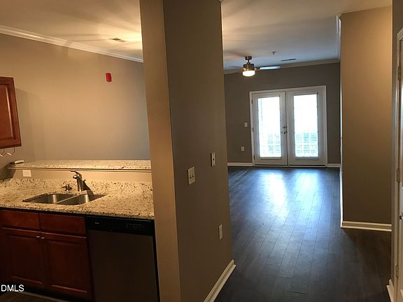 4th image of 2610 Oldgate Dr APT 102