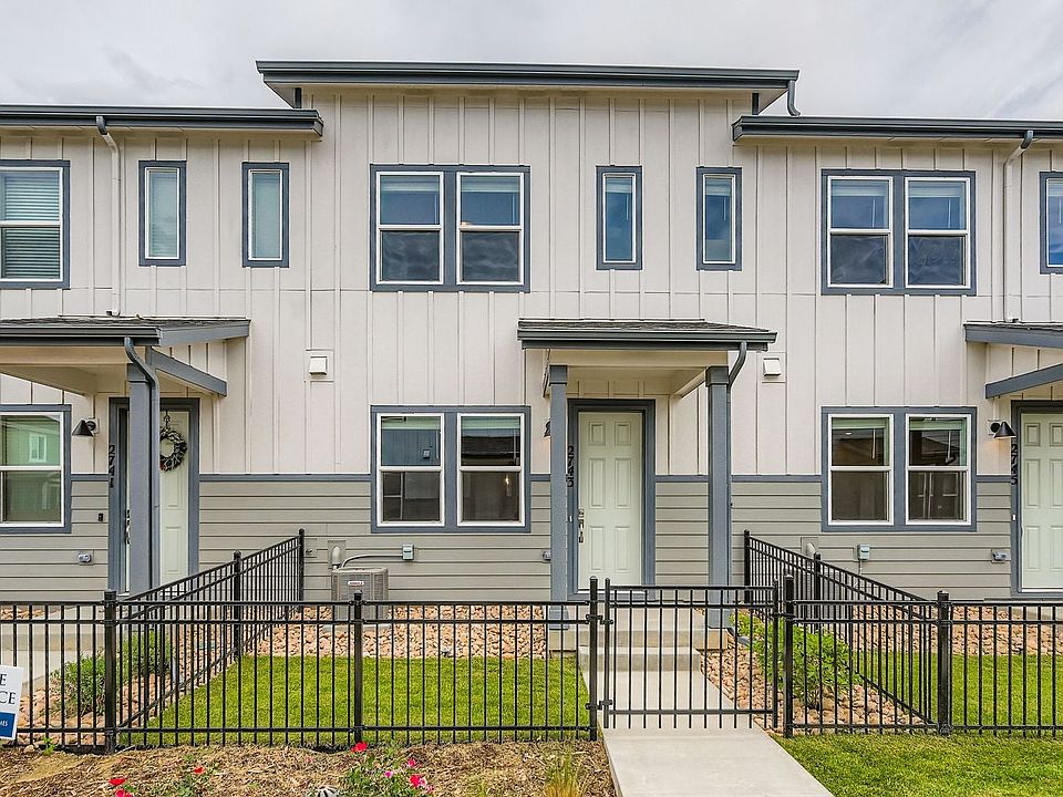 1st image of 2743 Bear Springs Cir