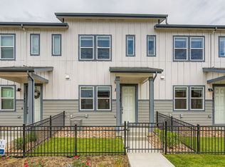 2743 Bear Springs Cir, Longmont, CO 80503