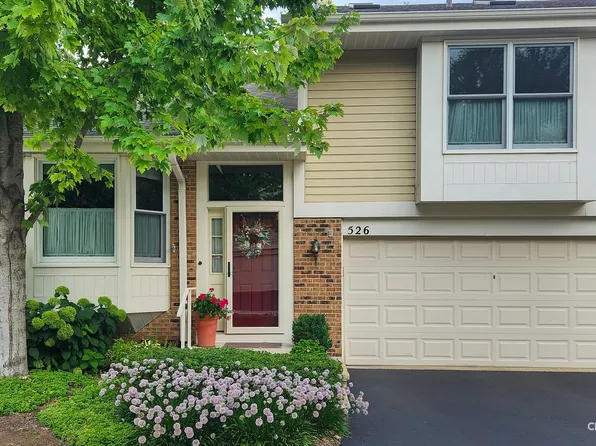 526 River Front Cir, Naperville, IL 60540