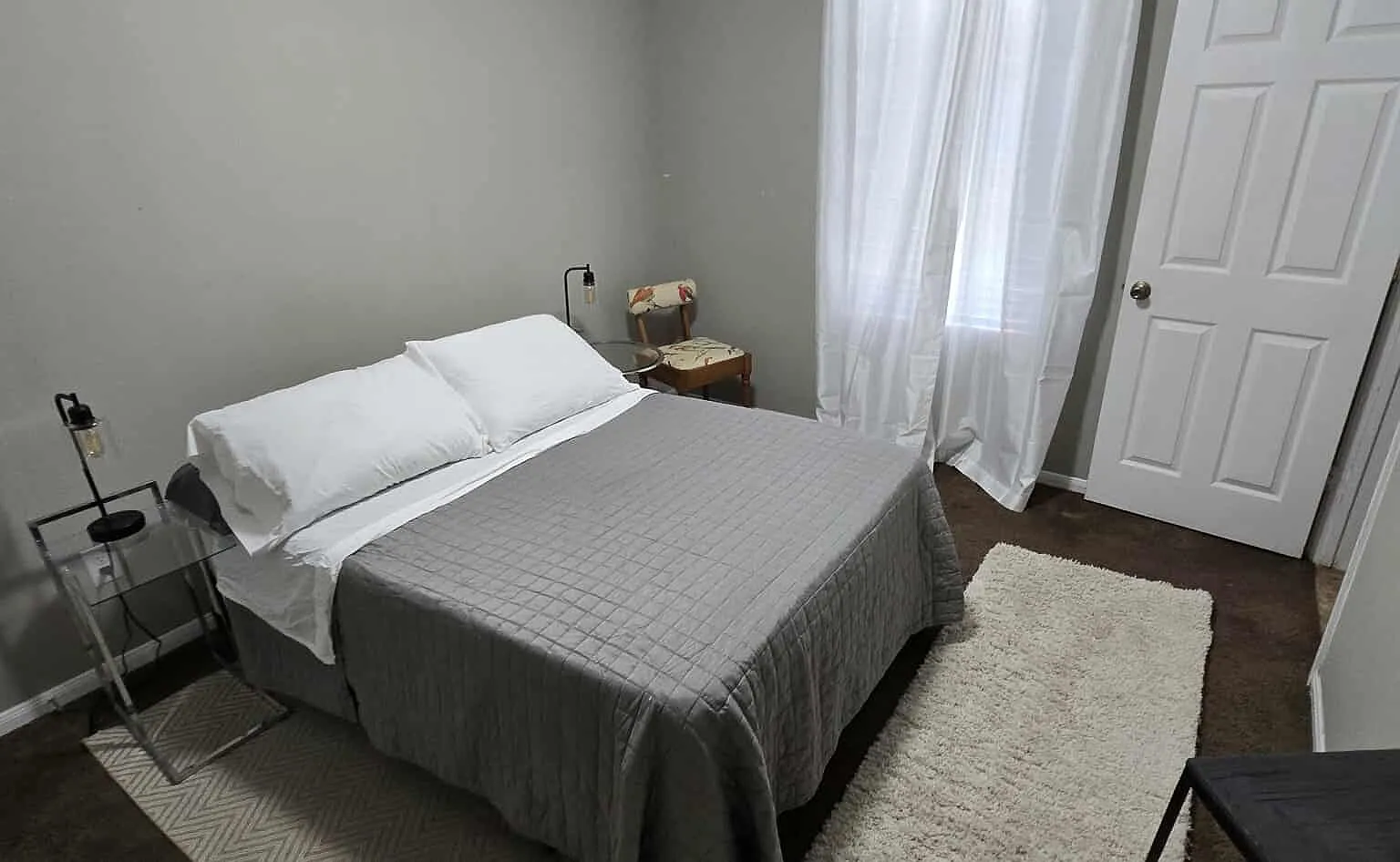 6 bed, 2670 sqft, $5,500 — Photo 4