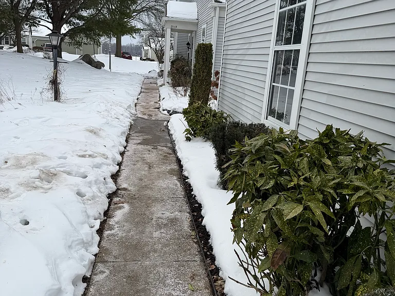 2115 Wexford Rd — Photo 2