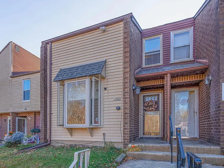 1720 Julie Ct — Photo 1