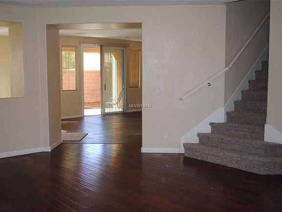 3rd image of 10165 Chestnut Wood Ave #0