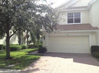 1152 Oxford Ln, Naples, FL 34105