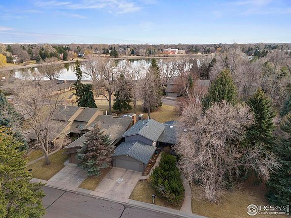 2nd image of 1115 Parkwood Dr
