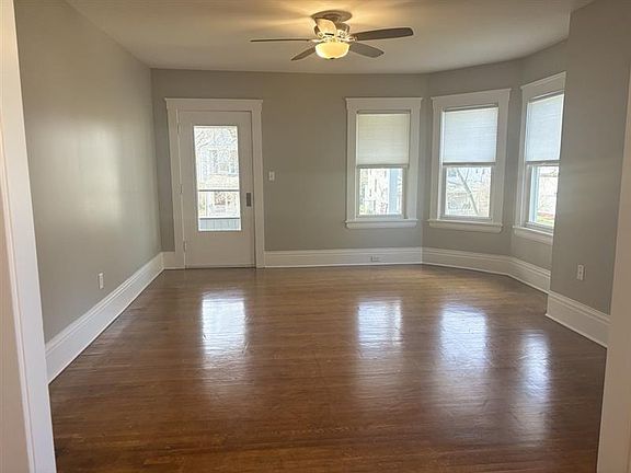 2nd image of 1591 Grace Ave Floor 2