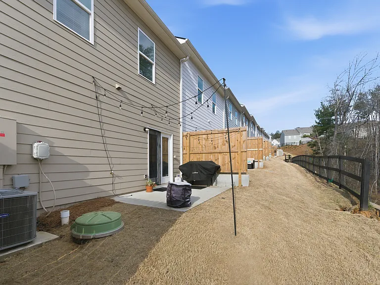 503 Stoneybrook Dr — Photo 31