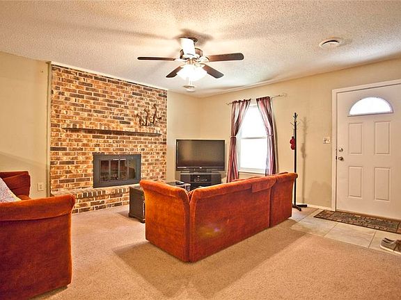 4th image of 2708 W Dove Dr