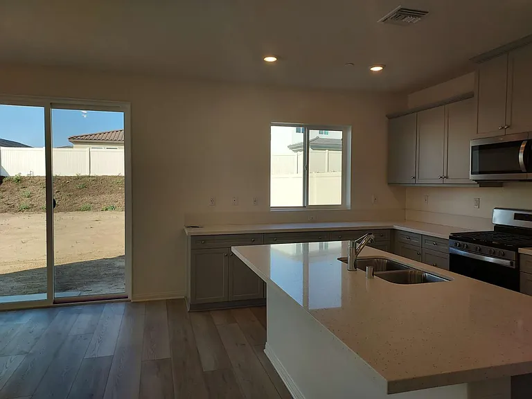 19532 Sunkissed Ridge Dr — Photo 7