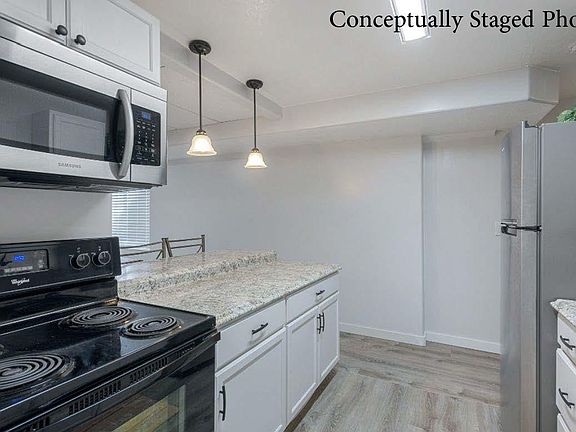 4th image of 274 W Summerhill Dr S