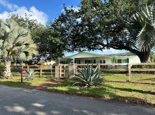 17300 SW 48th St, Southwest Ranches, FL 33331