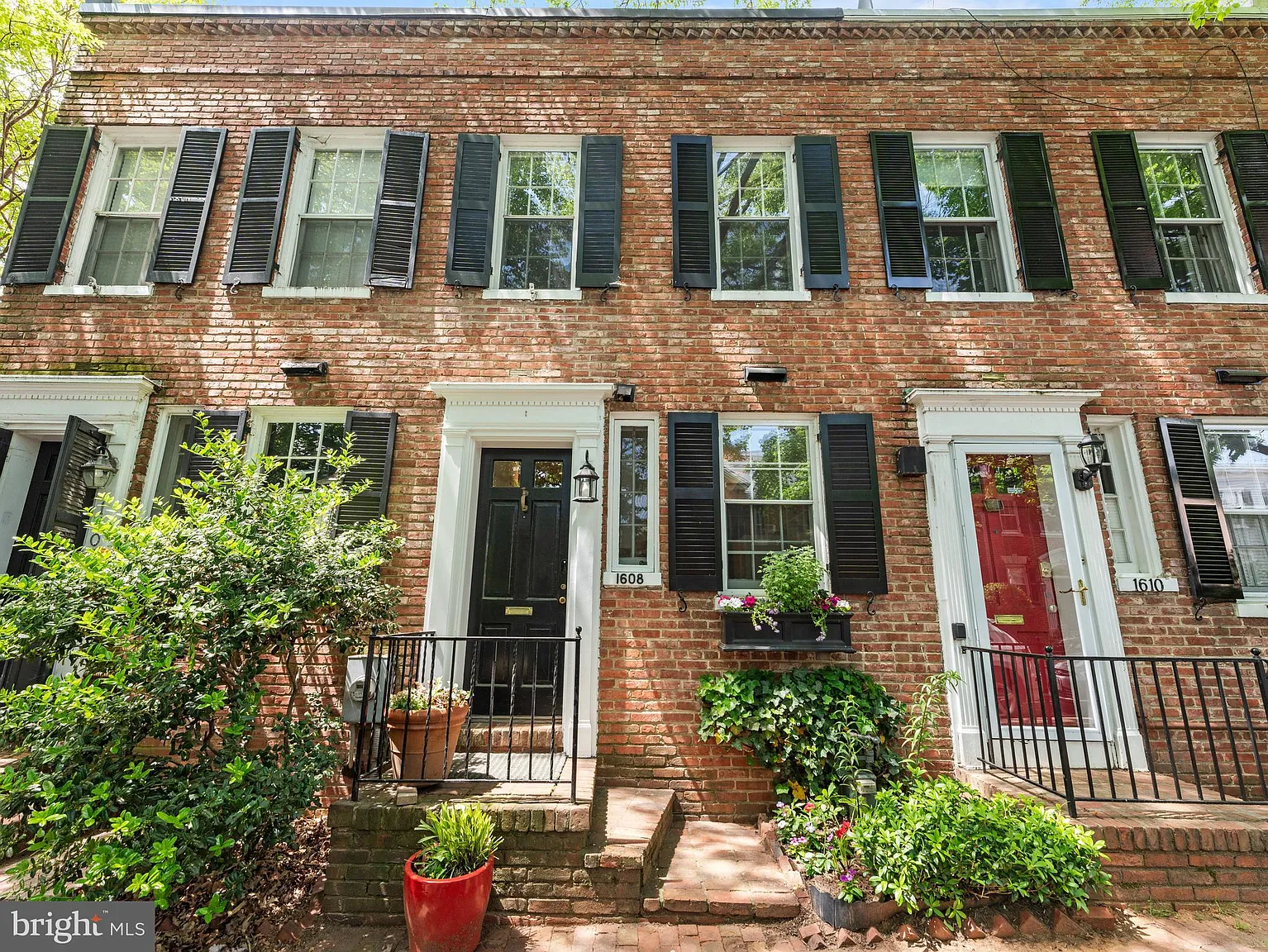 1608 34th St NW photo 1