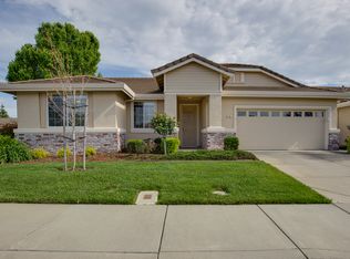 101 Currant Ln, Vacaville, CA