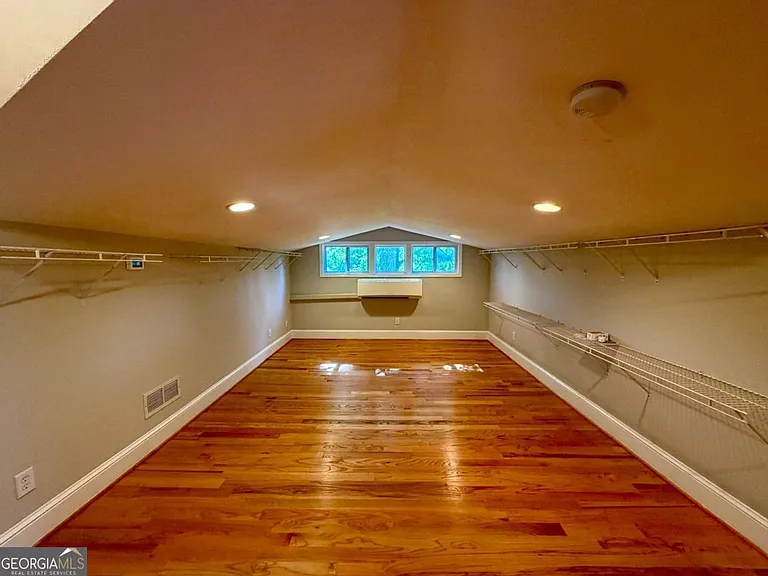 3194 Oakdale Rd — Photo 23