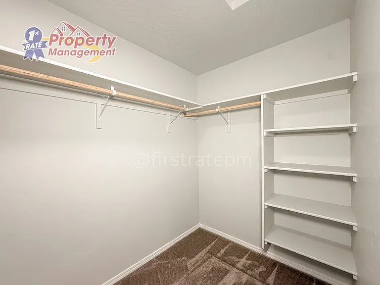 4918 Endicott Dr — Photo 19