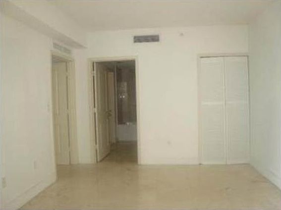 2nd image of 170 SE 14th St #12B