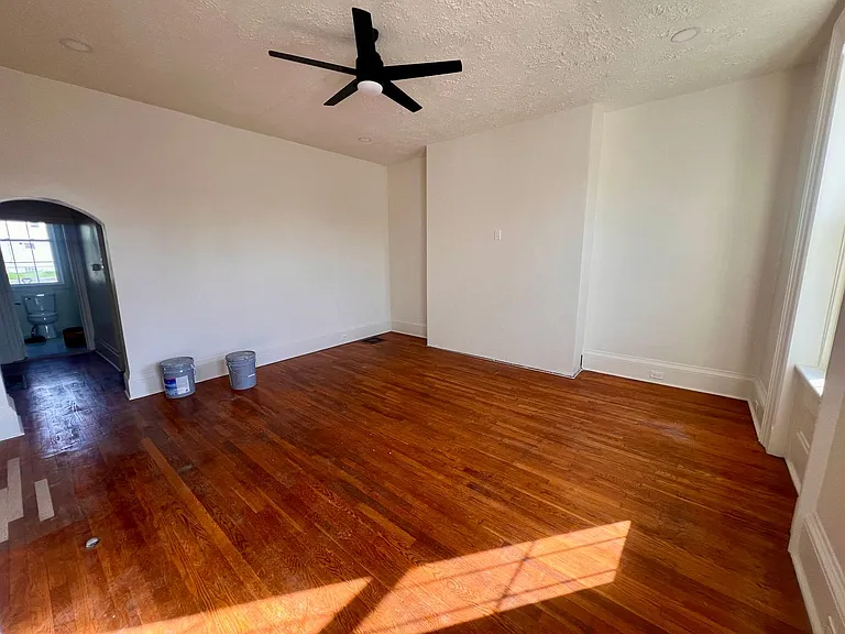 1198 Third Street (Full Service) — Photo 14