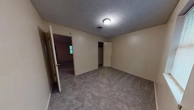 2 bed, 680 sqft, $720 — Photo 4